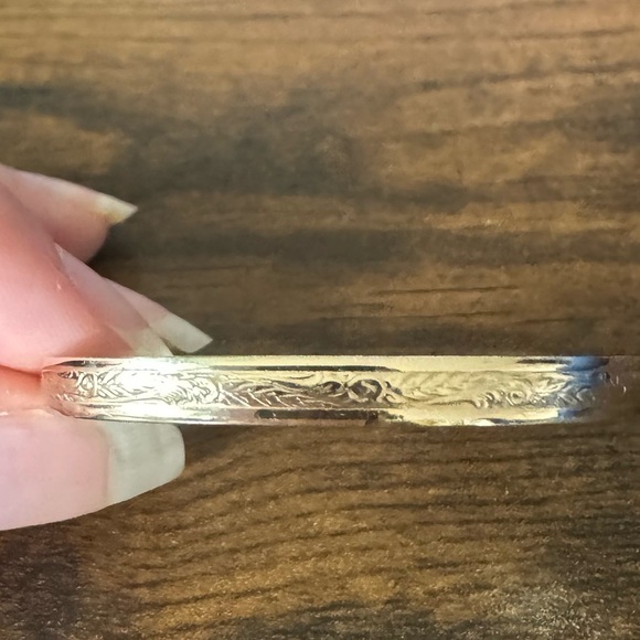 Antique Gold Filled Baby Child Bangle Christening Baptism Gift Heirloom - Picture 4 of 7